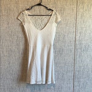 White dress lace 💄